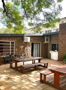 Kameeldoring Guesthouse