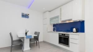 Apartman Mia 2 - Omis by Villas Guide
