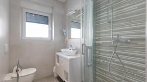 Apartman Mia 4 - Omis by Villas Guide