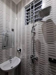 Serengeti space resort