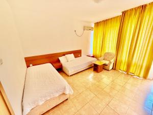 Beach Vibes Studio 4You, Sunny Beach