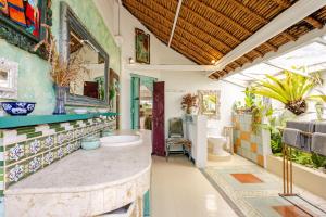 Quiet Private Hideaway Pool Garden Umalas Seminyak