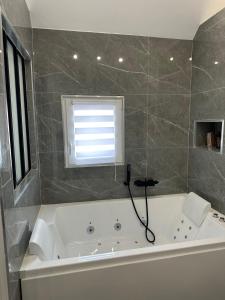 Luxurious accommodation and balneotherapy relaxation area