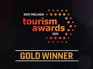 Ironbridge View Townhouse WINNER 2026 UK MOST PICTURESQUE SELF-CATERING HOLIDAY HOME & WINNER SELF-CATERING ACCOMMODATION OF THE YEAR 2025