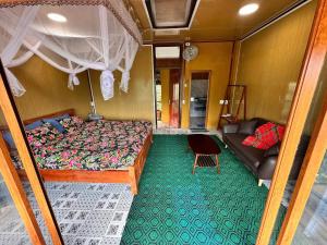 Homestay field - bungalow, Ha giang loop tour, motorbikes rental