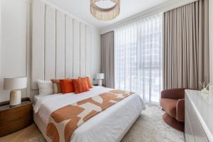 Luxury & Modern Unit in Emaar Beachfront