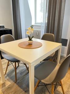 Thermal Riverside Apartment