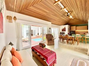 Umatutet - Superhost 3BR Villa Pool in Pererenan Near Canggu