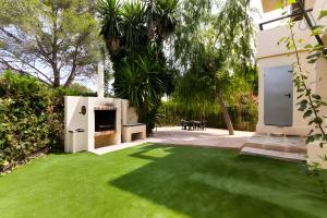 Cadernera - Beautiful Garden