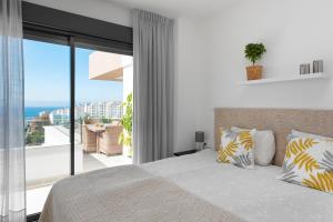 Penthouse Apt With Ocean View