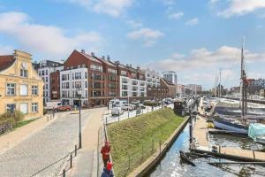 Urban Nest Group - Szafarnia