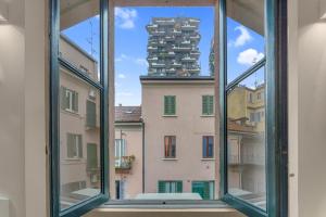 Luxury Design Apartment BoscoVerticale Milano