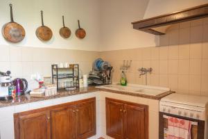 Classic Florentine Flat With Garden