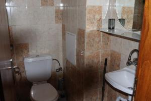 Комфортен апартамент, безплатно гараж!