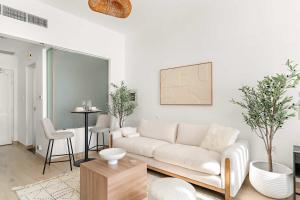 Silkhaus Vacation Homes Seaside Studio at Palm Views in this Summer Deal