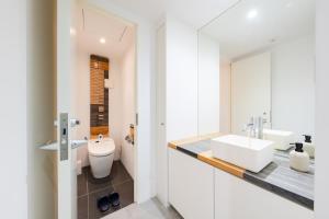 Shibuya Beatles house 10min walk from Shibuya Station