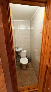 Authentic Russian Sauna House with Private Lake Access