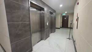 Oceana Suites Santiago Centro Rosas