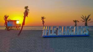 bohème chic vue marina Piscine et parking privé