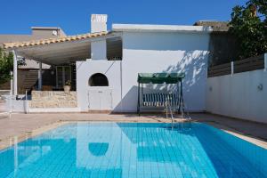 Chic Greek Pool Villa