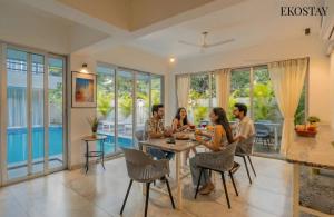 EKOSTAY Gold - AshBee Villa