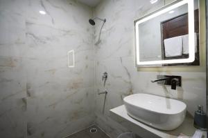 Sukh Stay A cozy budget friendly stay in Zirakpur