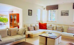 Beautiful house 300m beach peaceful