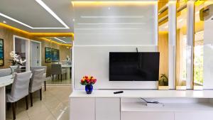 Apto c Piscina, Academia e Churrasqueira em Pituba