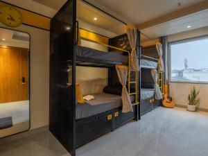 The Hosteller Delhi, International Airport