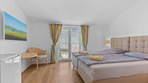 Apartment Petrinic-Sea View & Pool by Villas Guide
