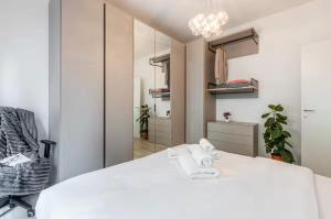 Urban Chic Apartment