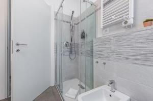 Urban Chic Apartment