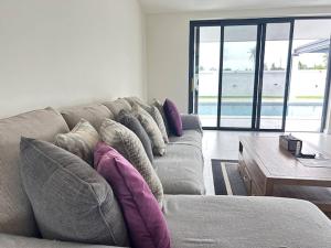 Luxurious Bed Breakfast Stay in Unique Villa