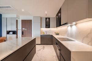 The Metropole Opera Residence by KayStay