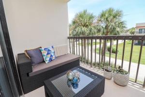 Ocean Village Club N34