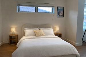 Spacious 4BDR North Bondi House Near The Beach