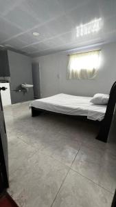 Habitación Central en Monterrey cerca al D1 - Hostal de Flor - Contactar antes de reservar