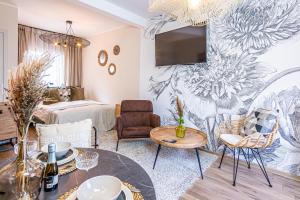 Tamara Suites & Apartments