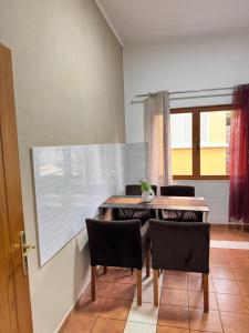 Tirana Central Apartment - Free Parking - Fit Five