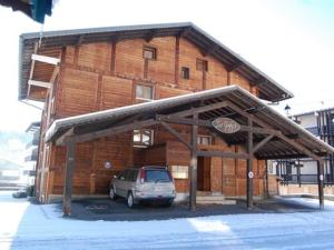 Les Gets - Appartement 2 chambres près des pistes avec balcon et parking - FR-1-623-154