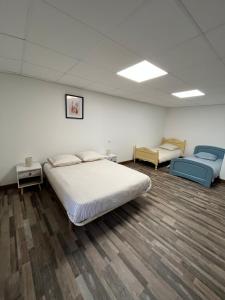 Les Pichies, T2 Julia, centre ville.