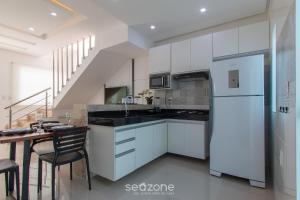 Aptos em Condo. c Piscina a 400 m da Praia - EDT