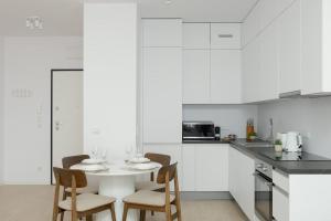 Browary Warszawskie LUX Apartments by Noclegi Renters