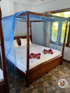 Villasiri and Leon Beach Paradise