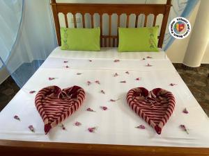 Villasiri and Leon Beach Paradise