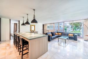 Apartamento Roy Boston Marbella