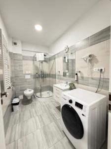 Premier Luxury Lazar Residence by TOD Apartments