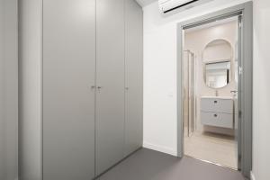 Confort y Ubicación en Madrid - Santero Suites
