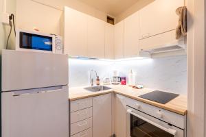 Studio in the city center FREE PRIVATE PARKING with heating plug