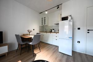 The gravel beach apartment #2